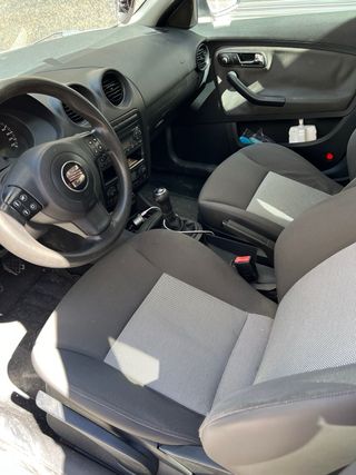 SEAT Cordoba 2005