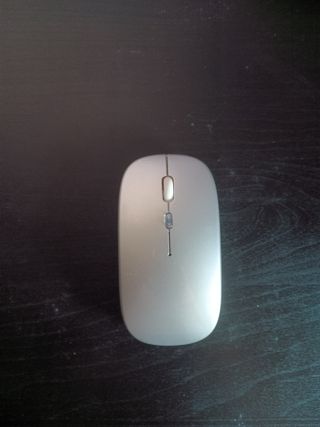 Mouse Bluetooth argentato
