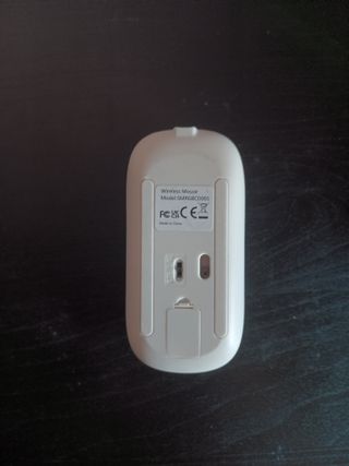 Mouse Bluetooth argentato