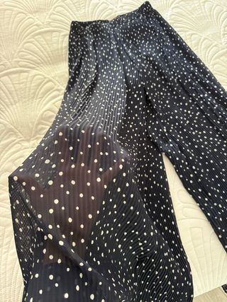 Pantalón gasa semitransparente lunares