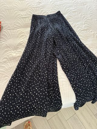 Pantalón gasa semitransparente lunares