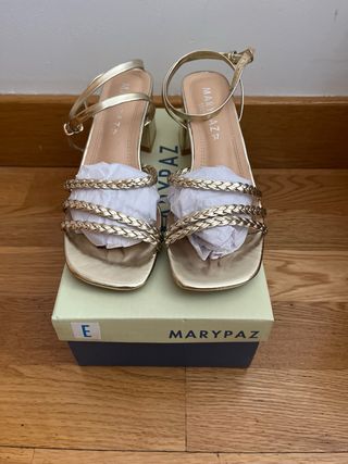 Sandalias tacón Marypaz doradas