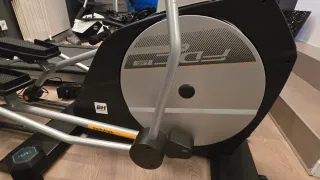 Bicicleta Elíptica BH FDC19 Esta como nueva .