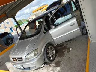Opel Zafira 2005