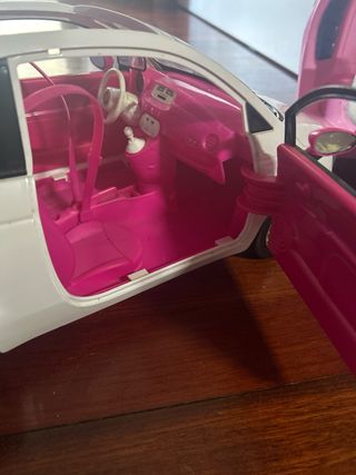 Auto Barbie bianca
