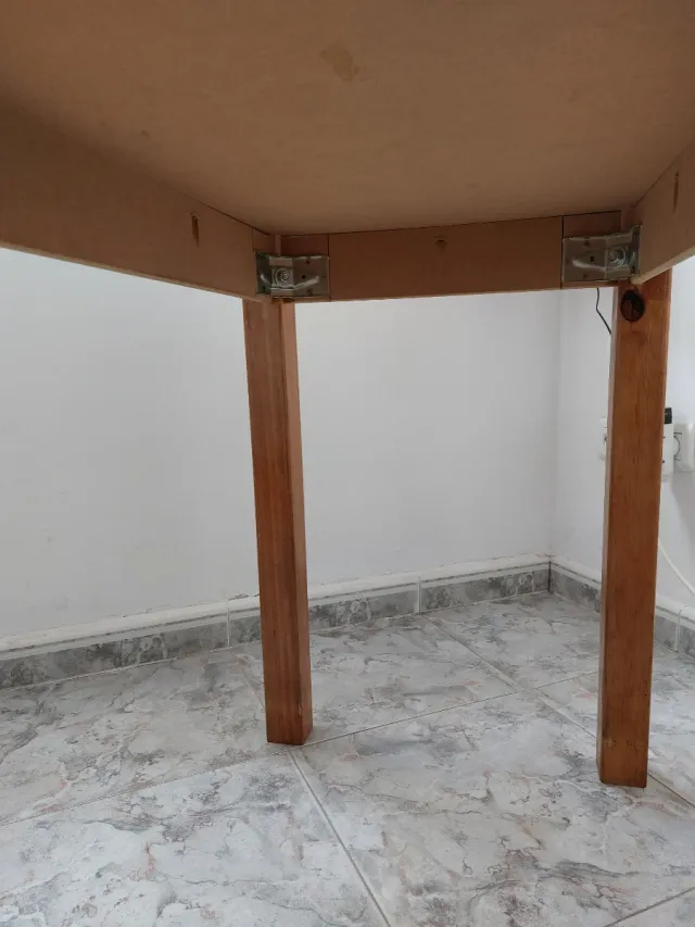 Mesa camilla tela floral marrón