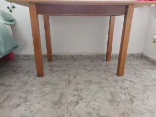 Mesa camilla tela floral marrón