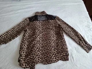 Blusa Mujer Leopardo Talla XS