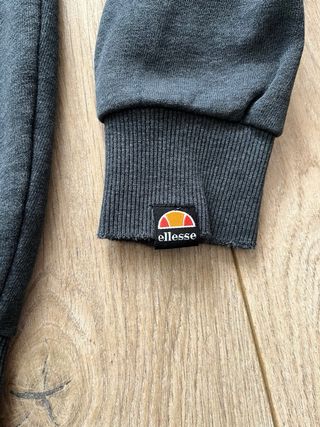 Sudadera Ellesse Gris