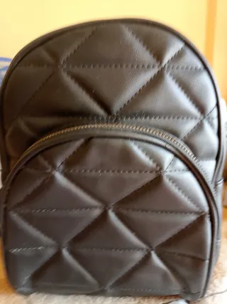 Mochila bolso acolchada negra