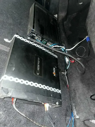 Equipo de sonido para coche