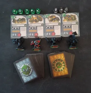 Chikoz de IronSkull + fundas + dados