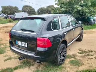 Porsche Cayenne 2004