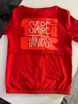 Chaqueta Adidas x Messi Roja Talla s.es negociable