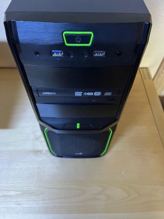 Lote 2 PCs + Monitor HP