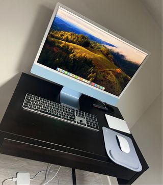 iMac Apple Azul y Plata