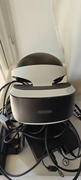 PS4 Pro con VR y cámara. Versión 12.0.