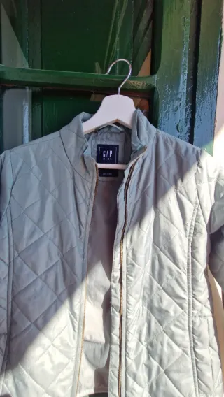 Cazadora acolchada GAP niño/a Talla 12-13 (XL)