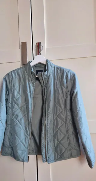 Cazadora acolchada GAP niño/a Talla 12-13 (XL)