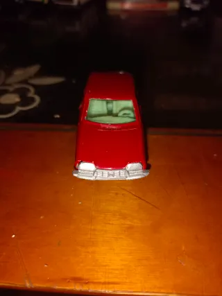 Coche miniatura Guisval rojo