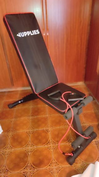 Banco de entrenamiento + pesas – como nuevo