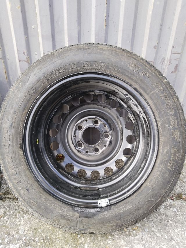 Llanta Mercedes Negra