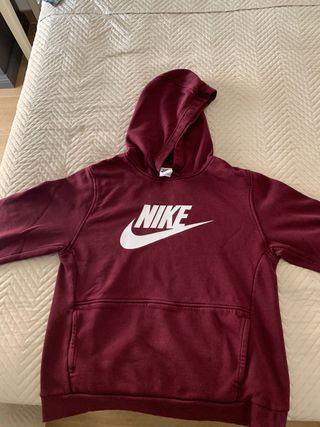 Sudadera Nike Negra con Capucha