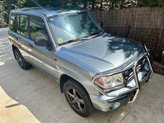 Mitsubishi Montero 2002 io pinin 4x4 sin reductora