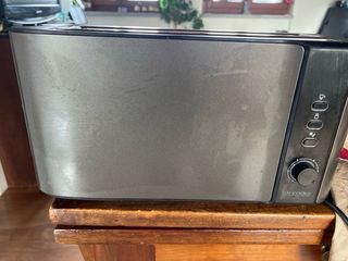 Arendo Tostapane Nero