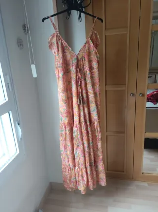 Vestido largo estampado naranja y rosa