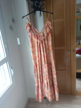 Vestido largo estampado naranja y rosa