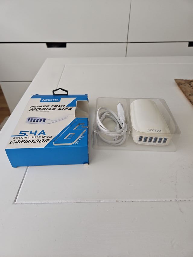 Cargador USB ACCETEL 5.4A 6 Puertos