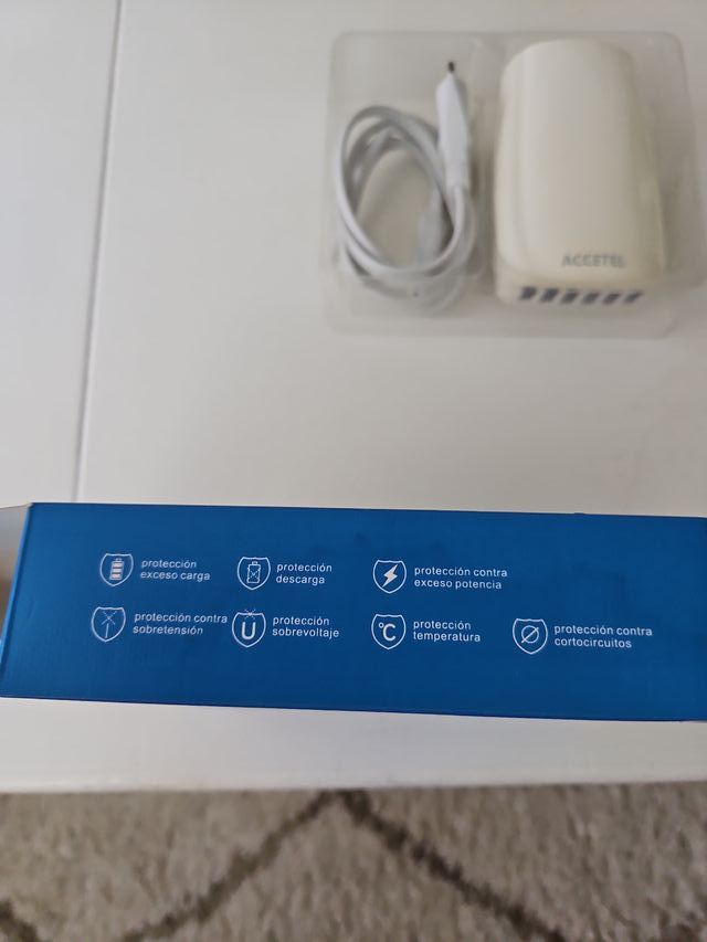 Cargador USB ACCETEL 5.4A 6 Puertos