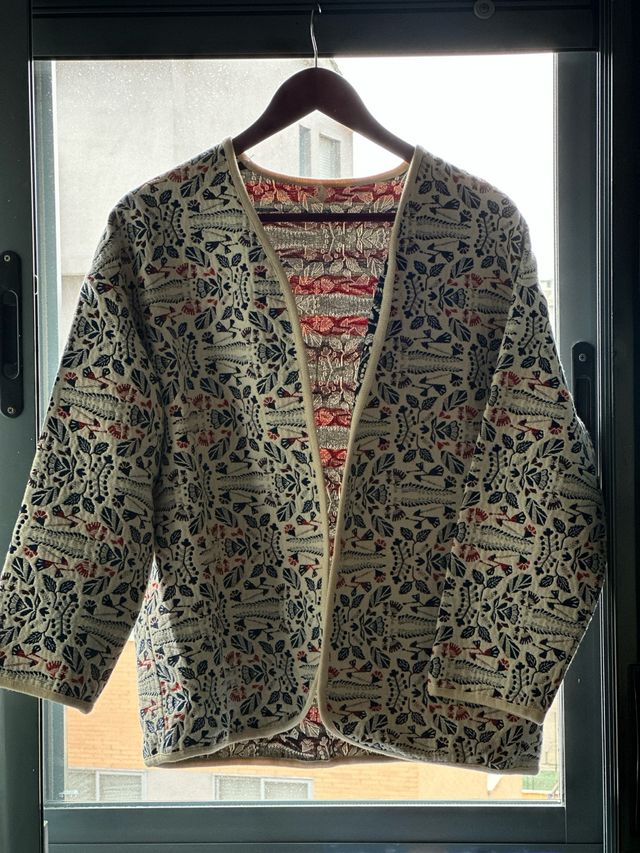 Chaqueta Oysho floral multicolor