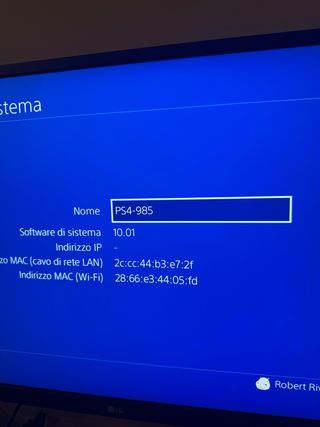 PS4 Slim Bianca + 2 Controller + 4 games