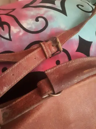 Cartera o bolso  de piel marrón Antiguo.
