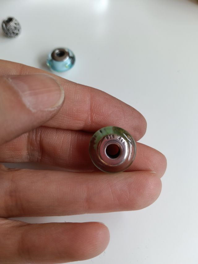 Cuenta Pandora Verde Rayas