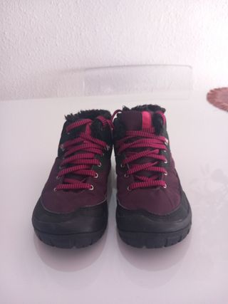 Botas montaña niña Quechua T35