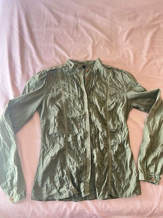 Blusa verde manga larga