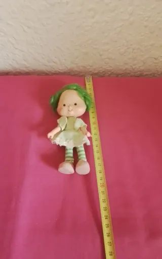 Muñeca Tarta de Fresa Vintage