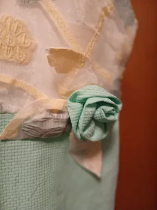 Abito da cerimonia bianco e verde