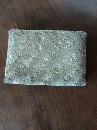 Pochette vintage con perline