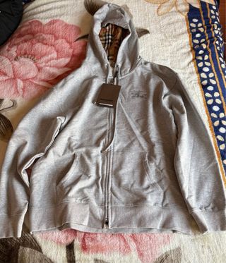 Sudadera Burberry Gris con Capucha