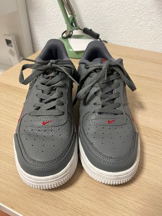 Zapatillas Nike Air Force 1 Gris Rojo