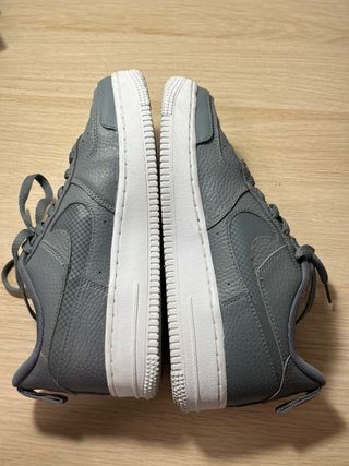 Zapatillas Nike Air Force 1 Gris Rojo