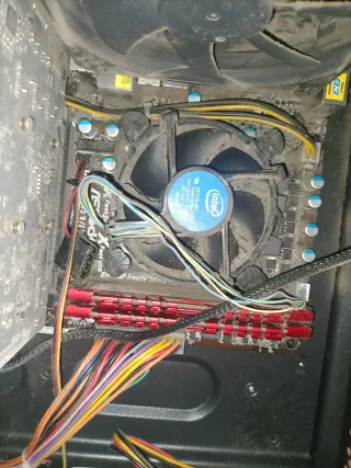 Ordenador por piezas