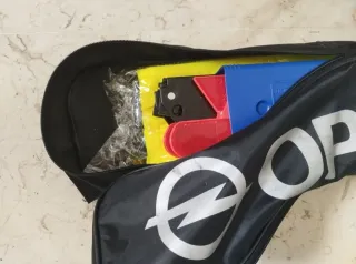 Triángulos y Chaleco Opel Originales