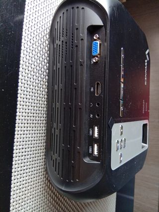 Proyector Portátil WiFi Bluetooth 1080P