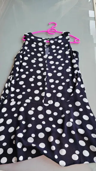 Vestido Negro con Lunares Blancos