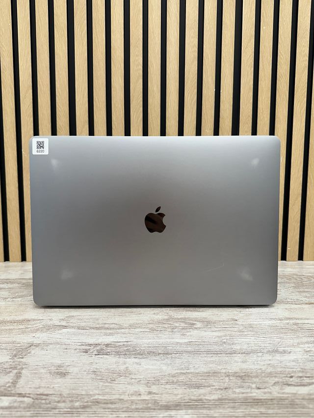 MacBook Pro 16" 2019 i9 32gb 1tb SSD